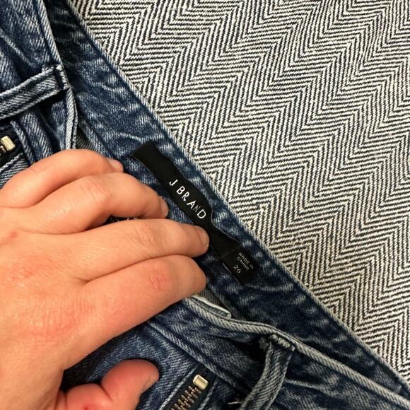 J BRAND Connie Cigarette 3 Zipper Jean - Picture 5 of 9